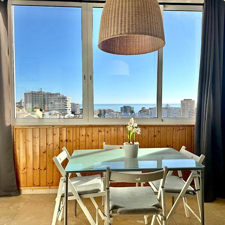 Cozy Fuengirola Apartment With Sea View & Pool Eksteriør bilde