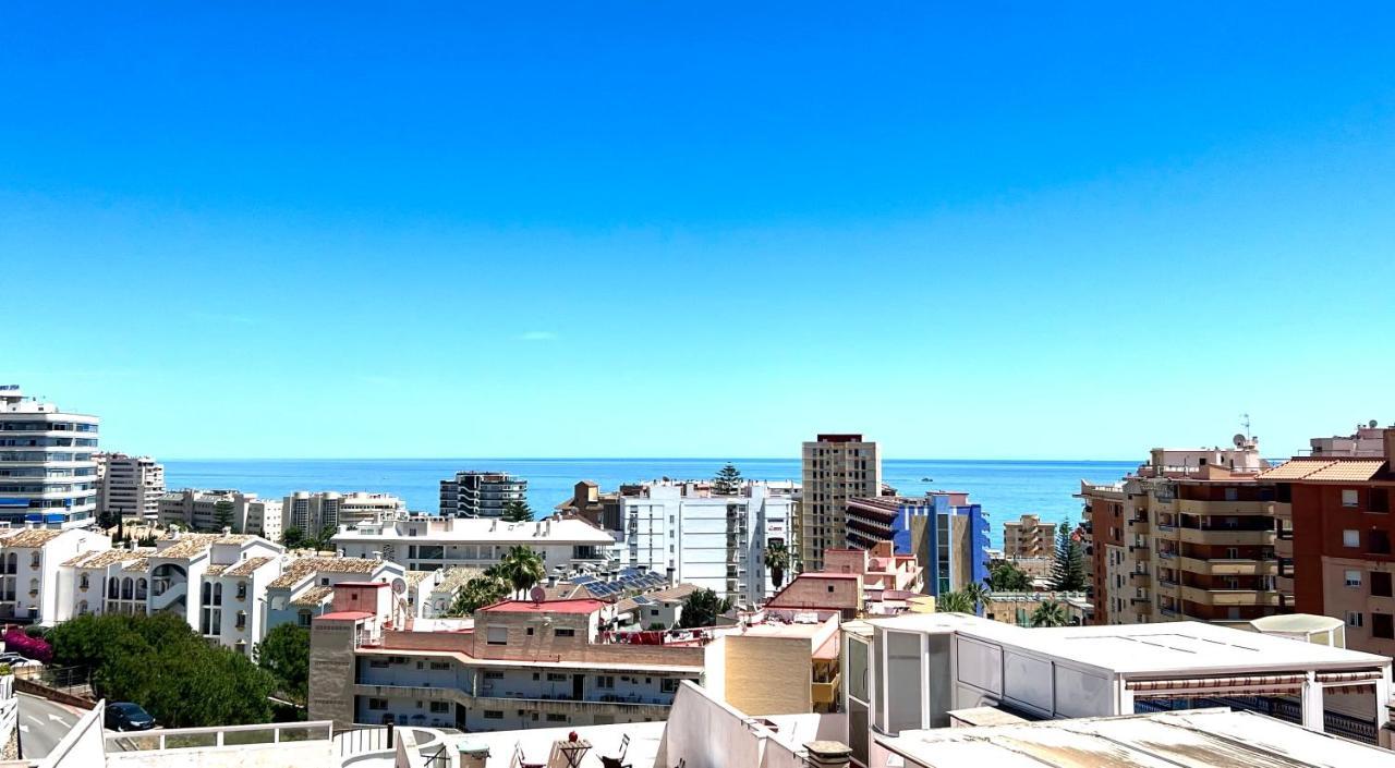 Cozy Fuengirola Apartment With Sea View & Pool Eksteriør bilde