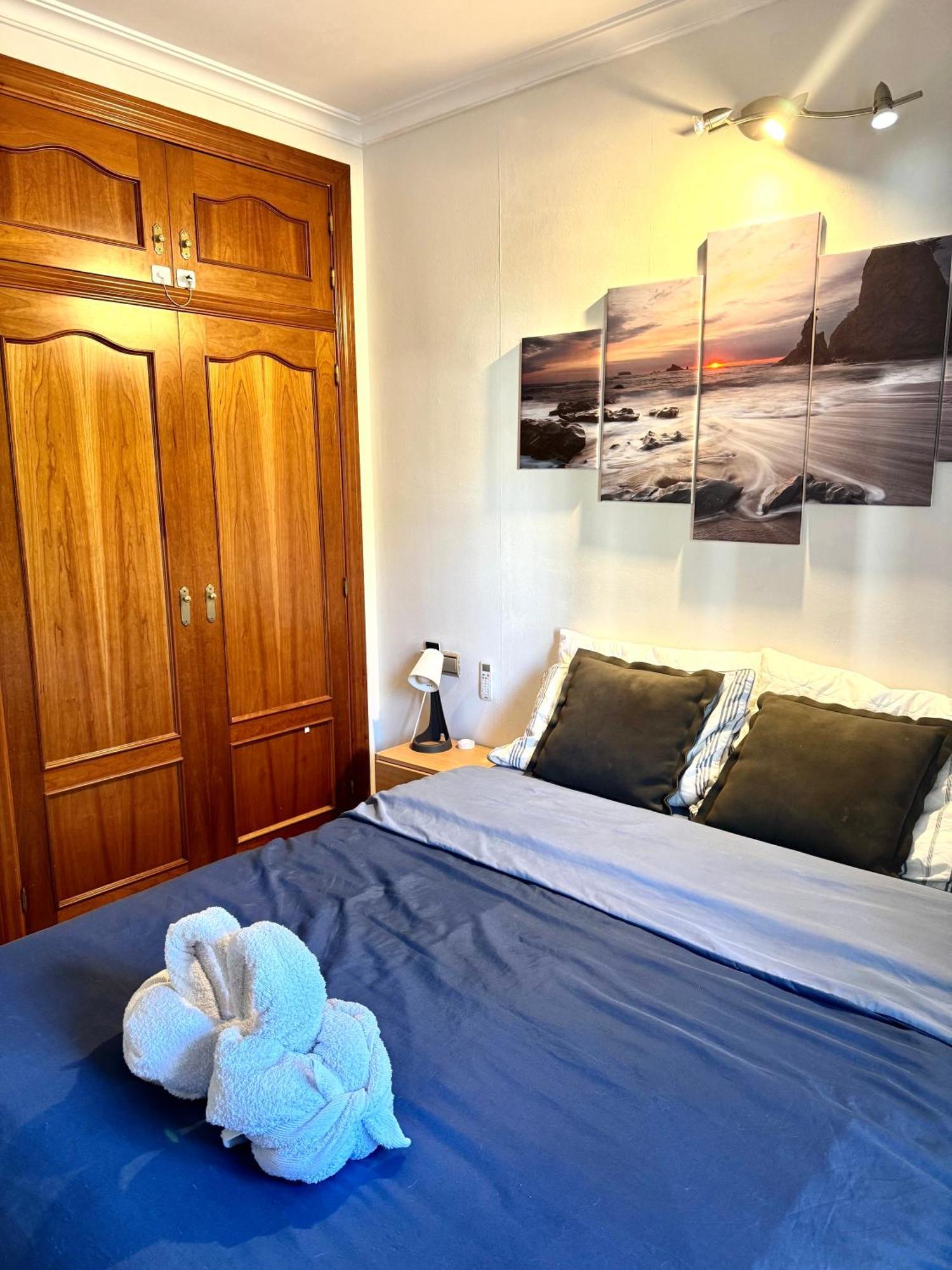 Cozy Fuengirola Apartment With Sea View & Pool Eksteriør bilde